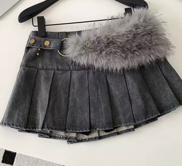 Women Color Fashion Fur Buckle Pleated Denim Skirt