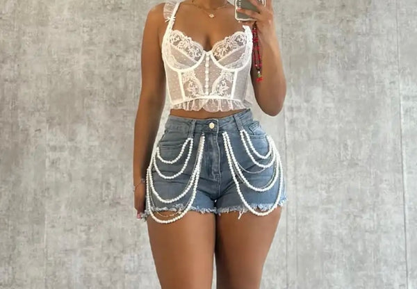 Women Pearl Chain Fashion Denim Shorts