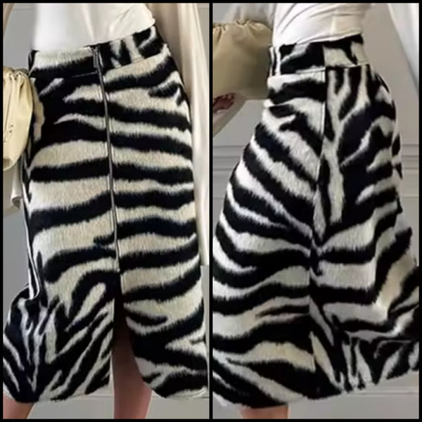 Women Fashion B&W Zebra Print Front Split Maxi Skirt