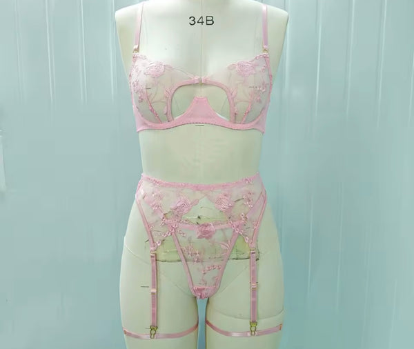 Women Sexy Color Lace Thong Lingerie Set