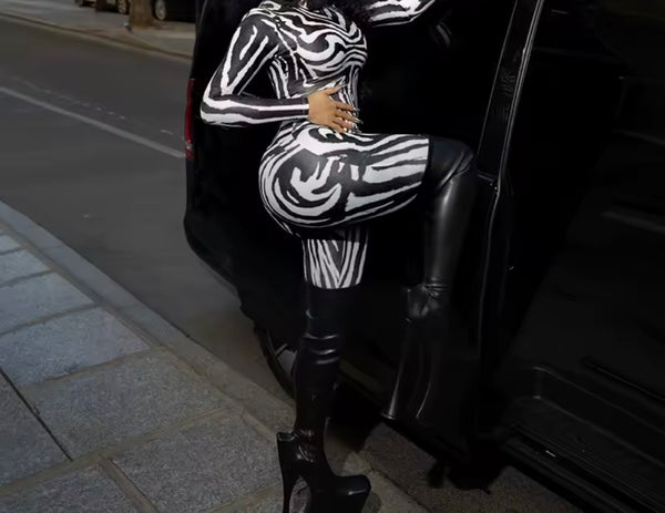 Women B&W Printed Fashion Full Sleeve Jumpsuit