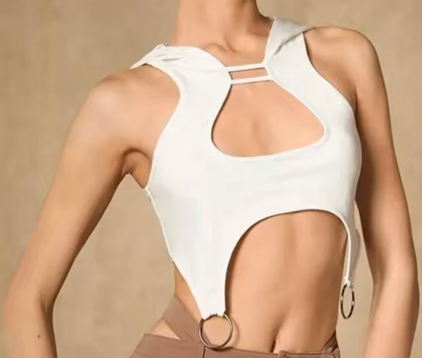 Women Fashion Sleeveless Hooded Metal Ring Crop Top