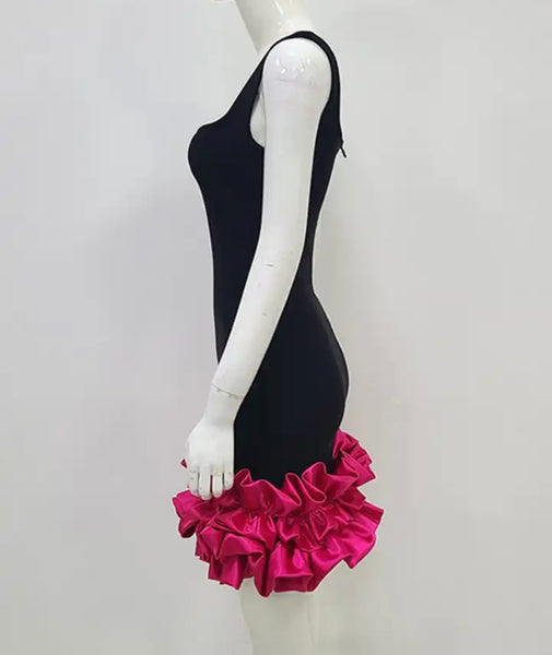 Women Sleeveless Ruffled Sexy Black Dress