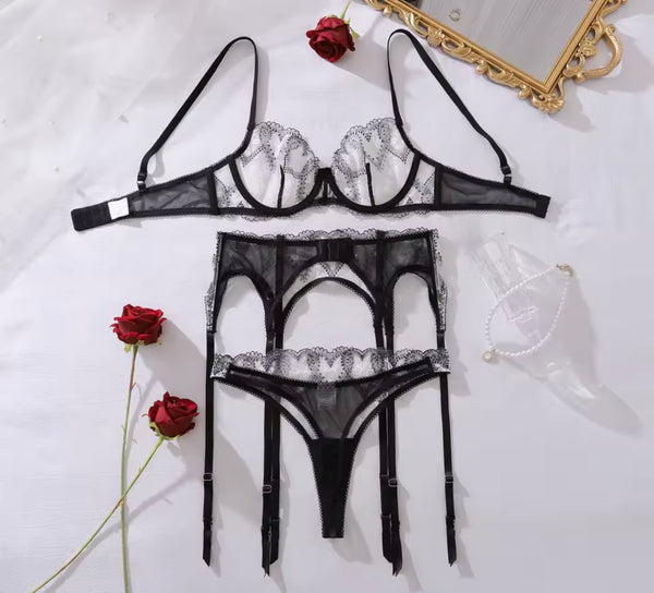 Women Sexy B&W Floral Lace Mesh Lingerie Set