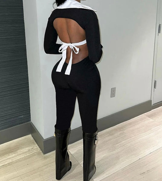 Women Sexy B&W Collar Full Sleeve Open Back Jumpsuit