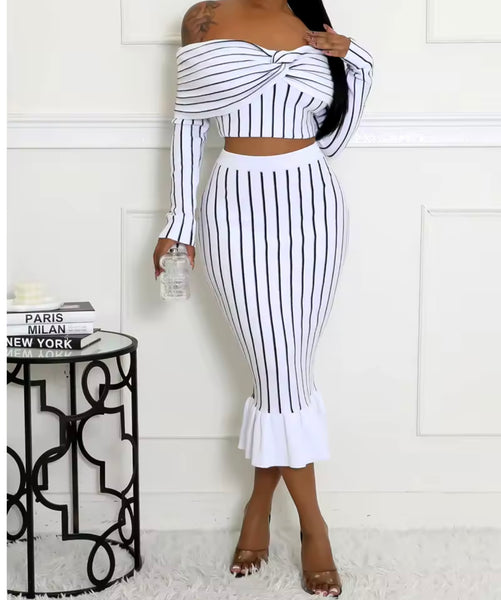 Women Sexy Striped Off The Shoulder Full Sleeve Two Piece Skirt Set