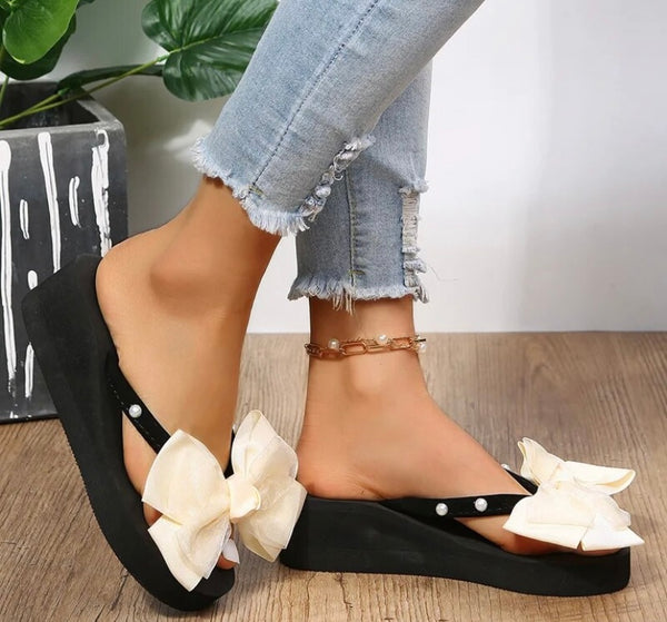 Women Fashion Pearl Bow Platform Sandals