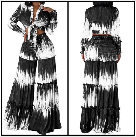 Women Fashion B&W Printed Full Sleeve Two Piece Wide Leg Pant Set