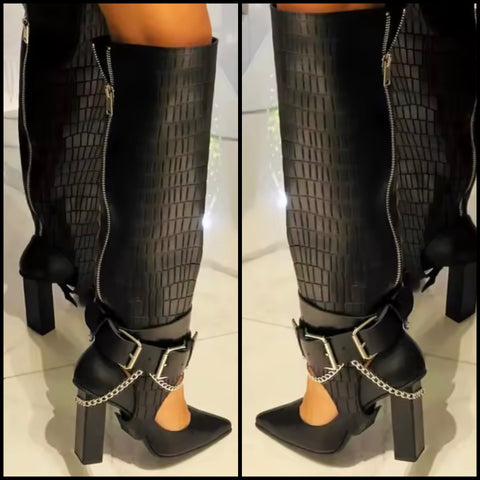Women Black Buckled Chain Back Zipper Knee High Boots