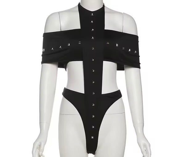 Women Solid Color Rivet Cut Out Sleeveless Bodysuit Top