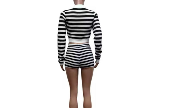 Women Fashion B&W Striped Lace Up Full Sleeve Two Piece Short Set