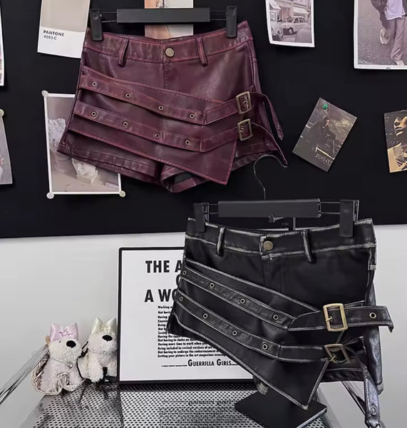 Women Fashion Buckled Faux Leather Wrap Short