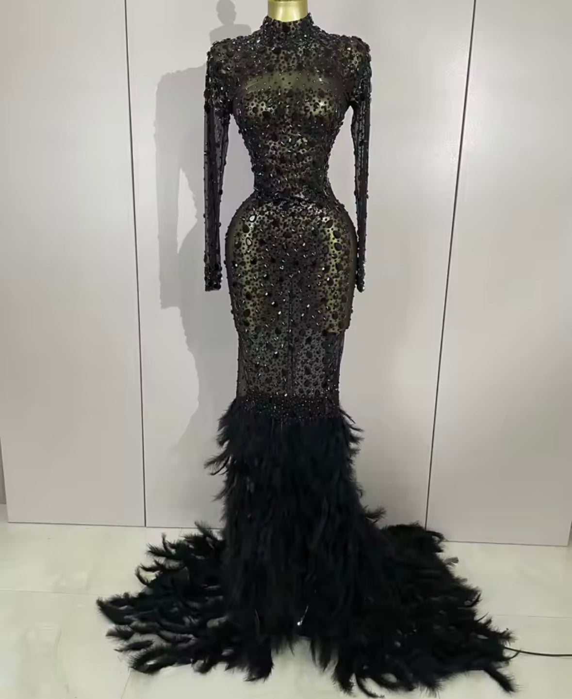 Women Sexy Color Crystal Feather Full Sleeve Mesh Maxi Dress