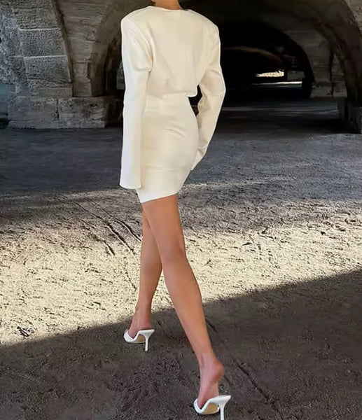 Women White Sexy Chain Deep V-Neck Full Sleeve Ruched Dress
