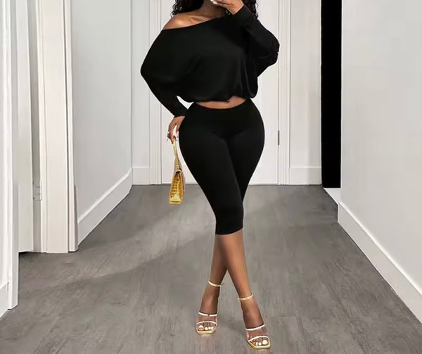 Women Off The Shoulder Full Sleeve Two Piece Capri Pant Set