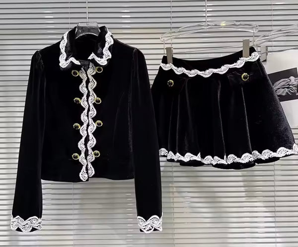Women B&W Lace Button Up Fashion Two Piece Pleated Skirt Set
