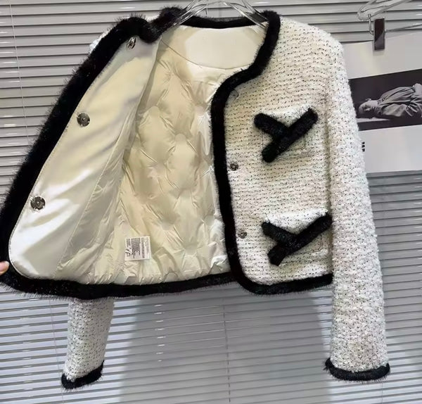 Women Fashion White/Black Full Sleeve Blazer Two Piece Skirt Set