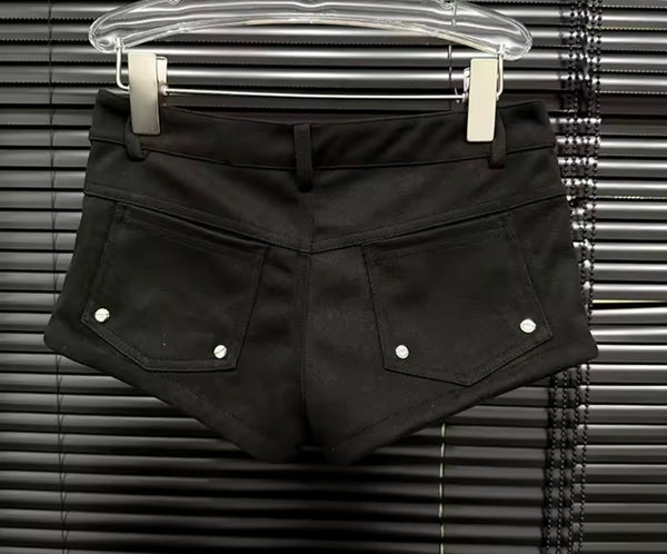 Women Fashion Black Rivet Patchwork Shorts