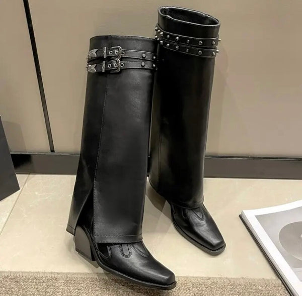 Women Knee High Buckled Black Fashion Boots