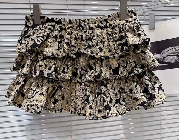 Women Sexy Strapless Gold Printed Ruffled Two Piece Skirt Set