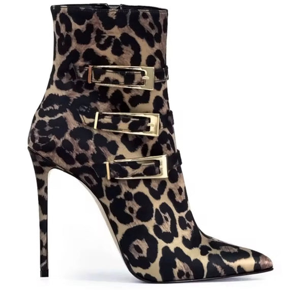 Women Fashion Pointed Toe Faux Leather Triple Buckle Ankle Boots