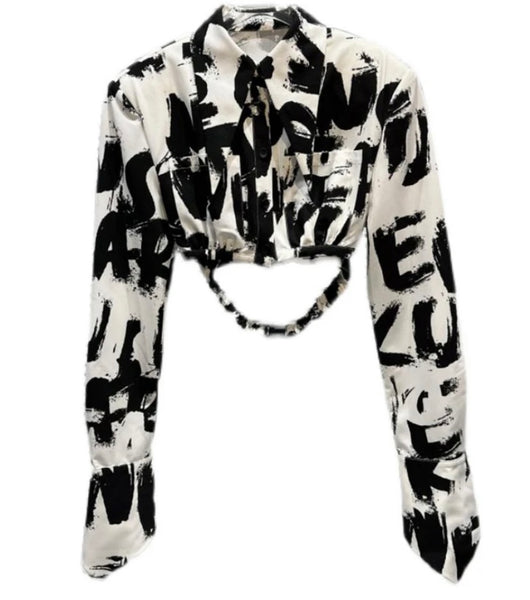 Women Fashion Full Sleeve B&W Letter Print Crop Top