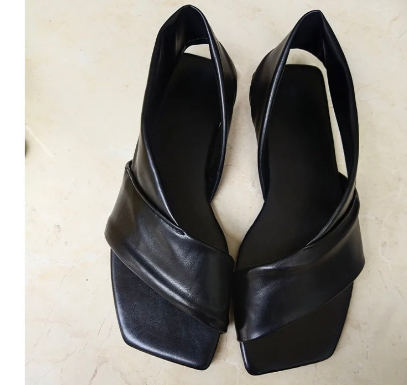 Women Fashion Faux Leather Flat Sandals
