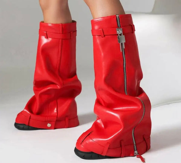 Women Fashion Faux Leather/Patent Leather Zipper Buckled Lock Boots