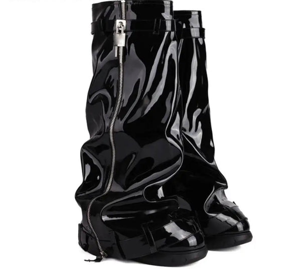 Women Fashion Faux Leather/Patent Leather Zipper Buckled Lock Boots