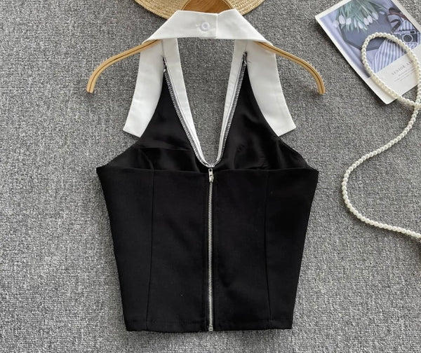 Women Fashion Collar B&W Halter Crop Top