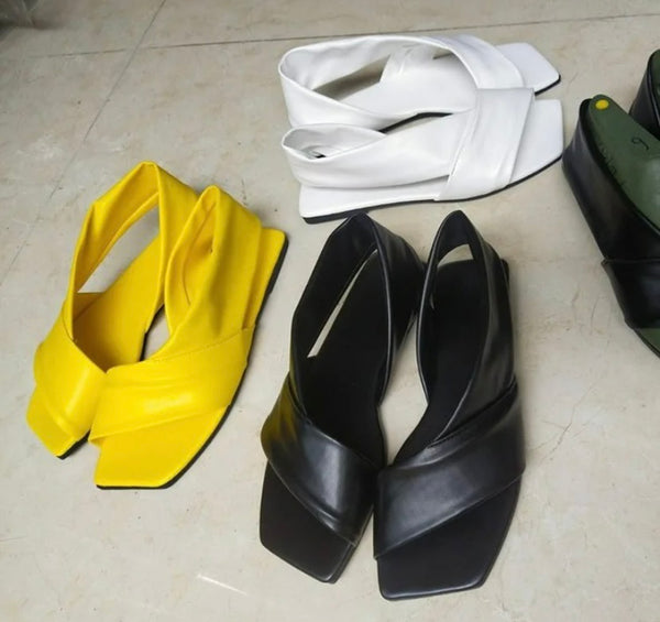 Women Fashion Faux Leather Flat Sandals