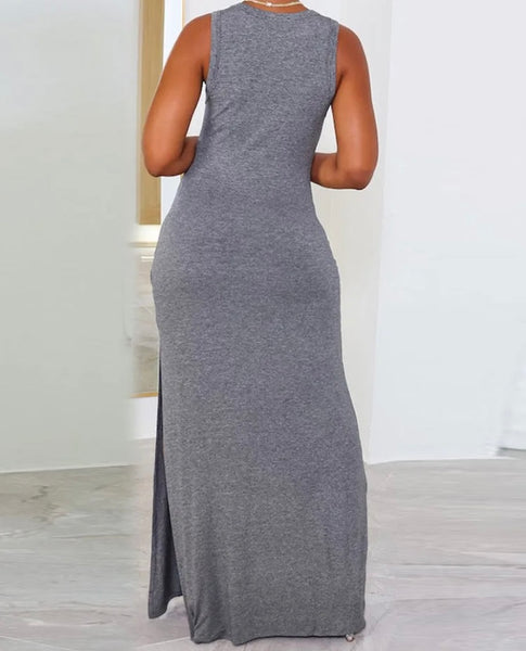 Women Sleeveless Front Pocket Solid Color Maxi Dress