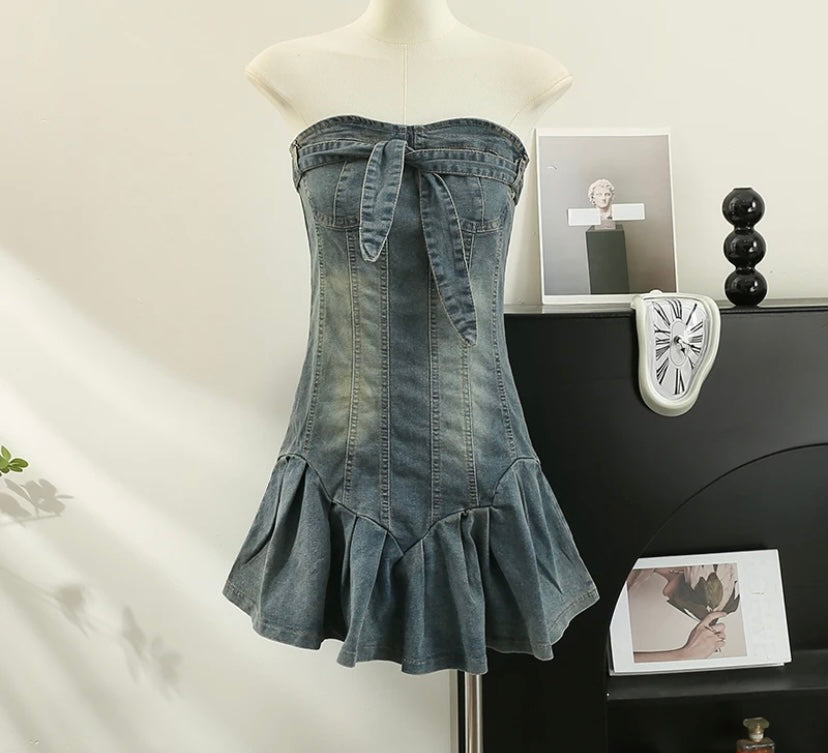 Women Sexy Strapless Ruffled Denim Dress