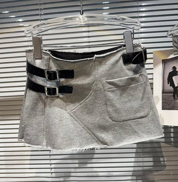 Women Buckled Fashion Gray Skirt