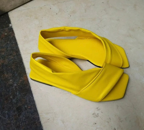 Women Fashion Faux Leather Flat Sandals