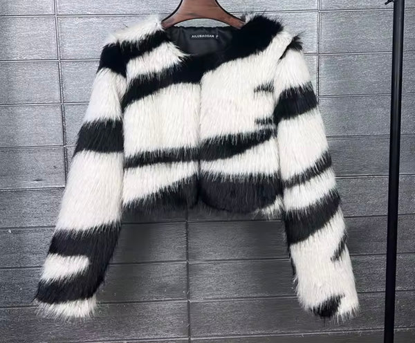 Women Fashion Mix Color Faux Fur Jacket