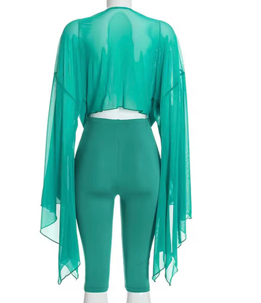 Women V-Neck Ruched Full Flare Sleeve Two Piece Capri Pant Set