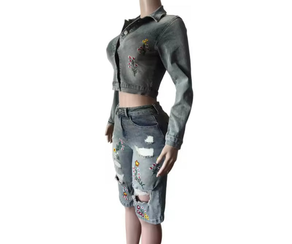Women Fashion Floral Denim Jacket Two Piece Capri Pant Set