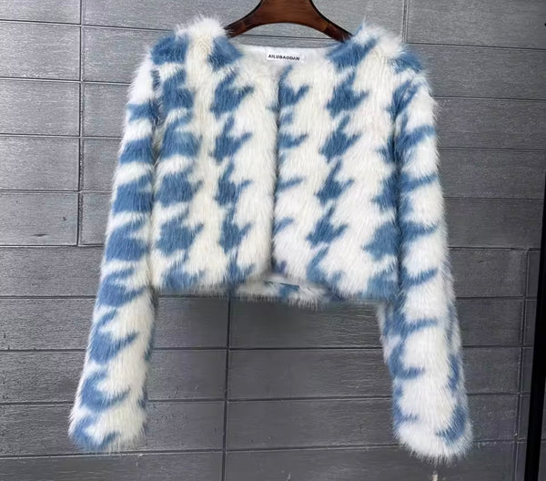 Women Fashion Mix Color Faux Fur Jacket