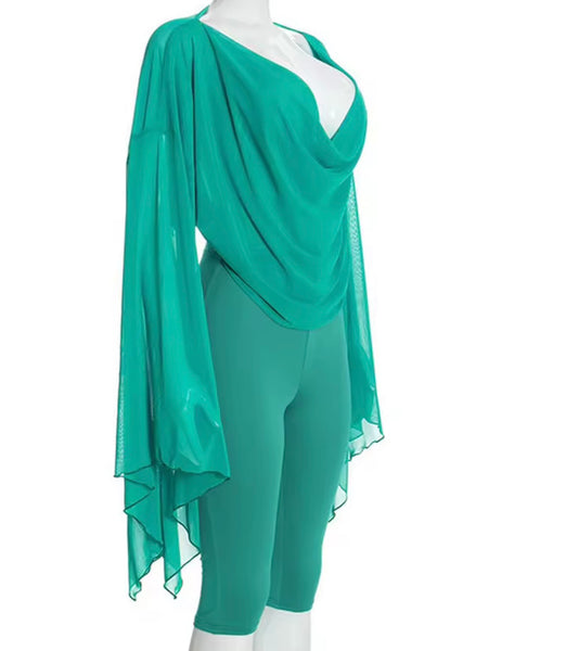 Women V-Neck Ruched Full Flare Sleeve Two Piece Capri Pant Set