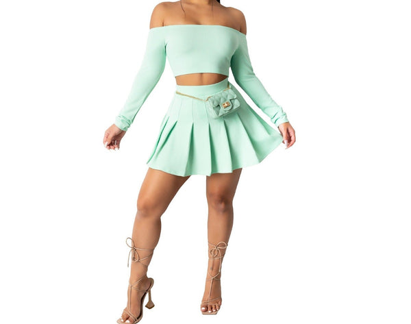Women Two Piece Off The Shoulder Pleated Skirt Set