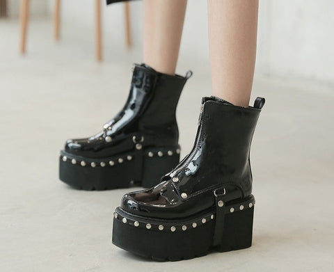 Women Rivet Front Zipper Fashion PU Ankle Boots