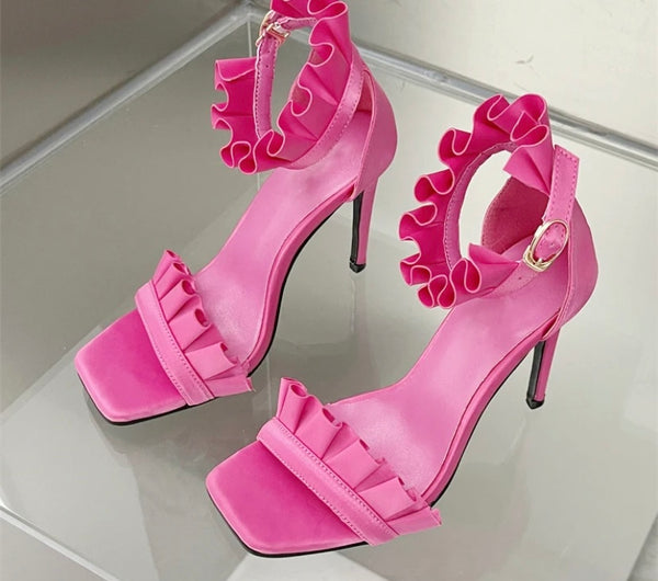 Women Ruffled Open Toe Ankle Strap Sandals