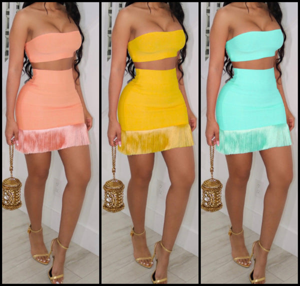 Women Sexy Solid Color Strapless Crop Two Piece Tassel Skirt Set