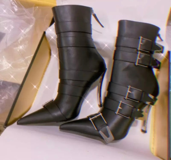 Women Fashion Buckled High Heel Ankle Boots