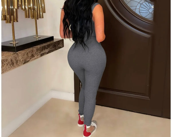 Women Sleeveless Fashion Front Zipper Jumpsuit