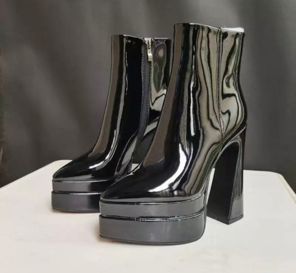 Women Fashion Pointed Toe Platform Ankle Boots