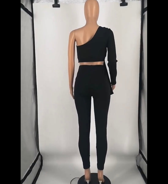 Women Solid Color One Shoulder Asymmetrical Two Piece Pant Set