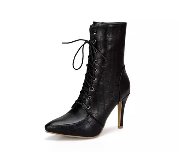 Women Pointed Toe Lace Up Fashion Ankle Boots