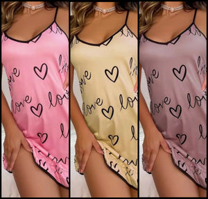 Women Sexy Sleeveless Love Heart Print Nightgown